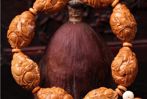 八大财神橄榄核雕手串南工名家红油核雕刻文玩手串