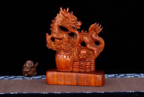 花梨木祥龙纳财木雕摆件 木质十二生肖龙工艺礼品